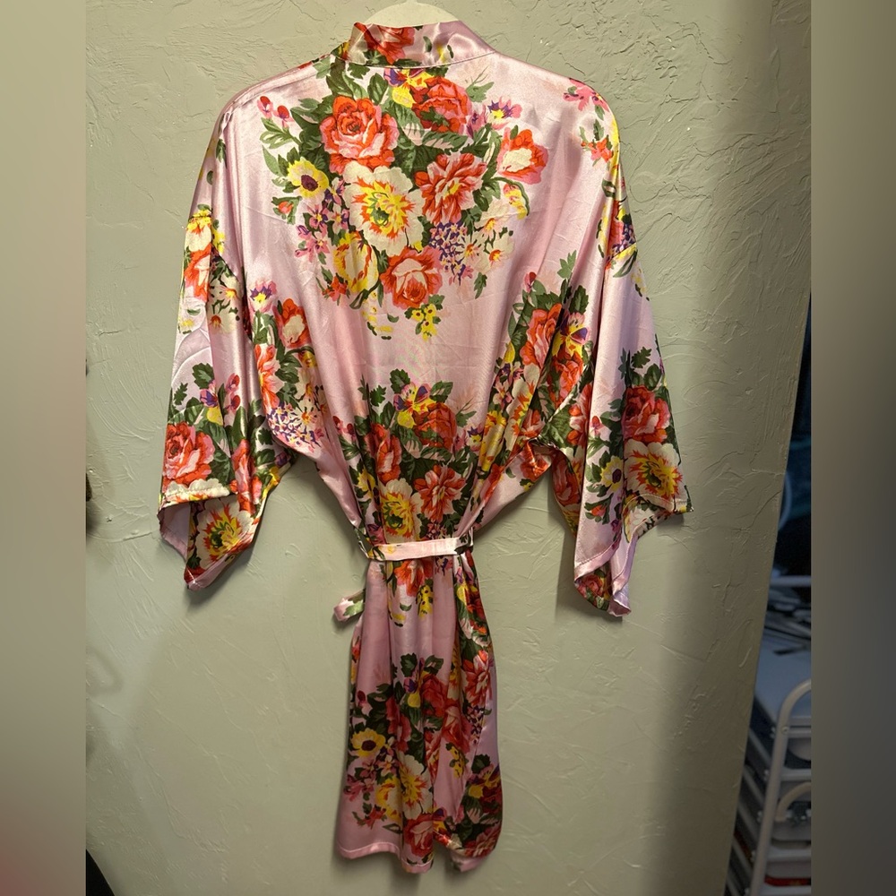 Pink Floral Satin Robe - small - Picture 3 of 4